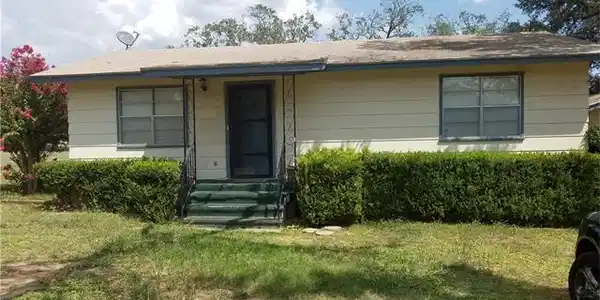 109 County Road 138 W