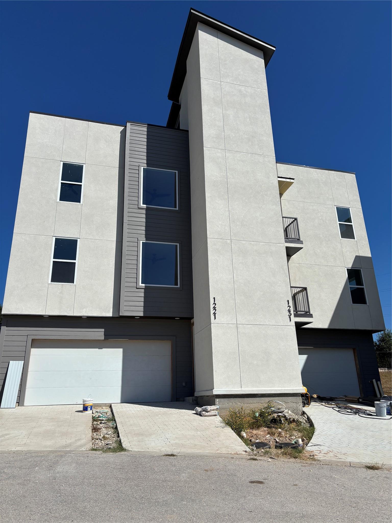 Image 3 Image 3