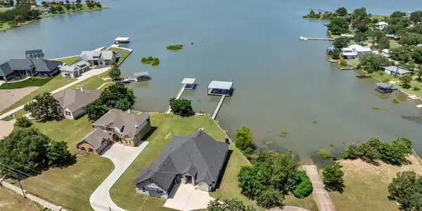 103 Water Ridge CT