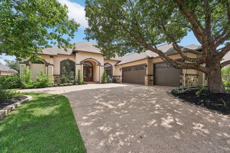 12813 Wooded Lake CT