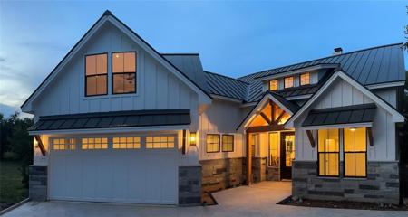 1633 Sapphire DR