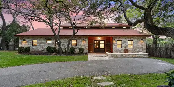 16208 Spring Branch TRL