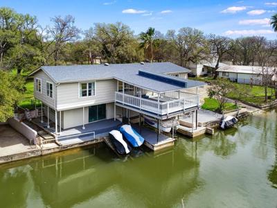 428 E Castleshoals DR