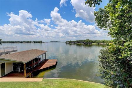 312 Flamingo CIR