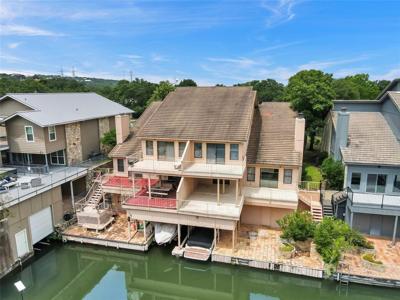 311 Lucy LN