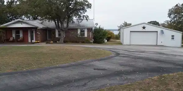 104 Fox Run CIR