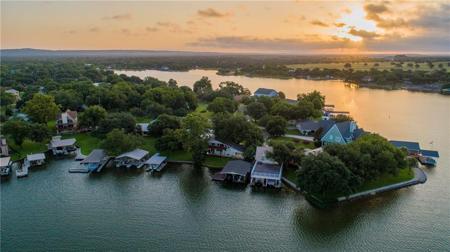 312 Flamingo CIR