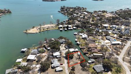 323 Belaire CIR