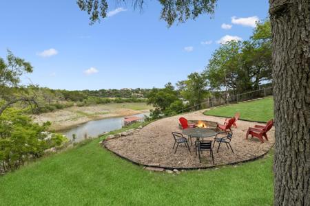 25420 Cove DR