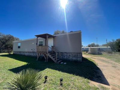 411 Seneca DR