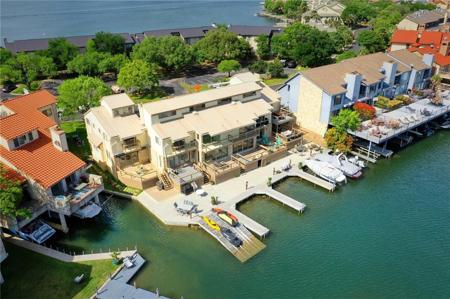 105 Island DR