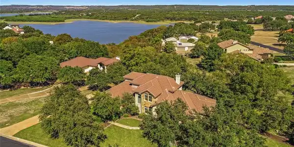 2401 Sailpoint DR