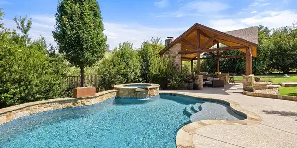 305 Enchanted Hilltop WAY