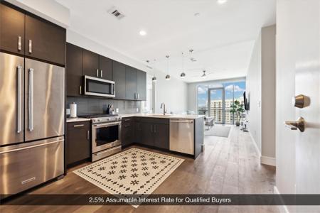 222 West Ave
