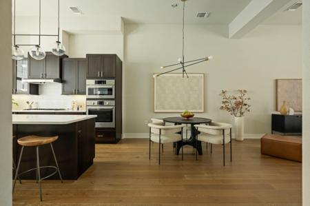 1411 Town Creek DR