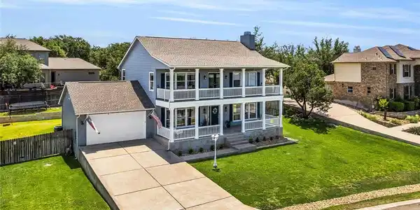 705 Deckhouse DR