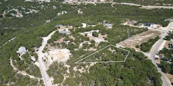 6802 Cedar Ridge CIR