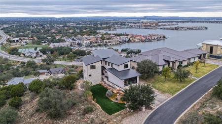 209 Dalton CIR
