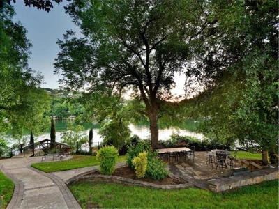 14300 FLAT TOP RANCH RD