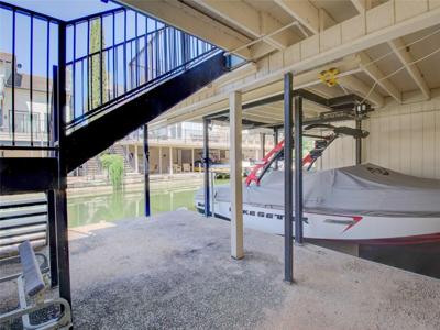 410 N Horseshoe Bay BLVD