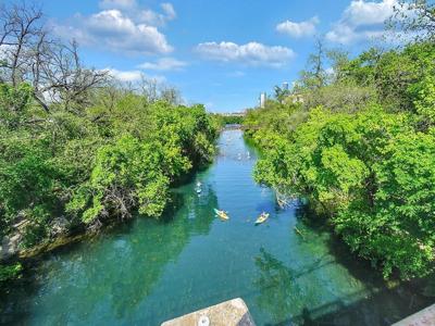 1900 Barton Springs RD