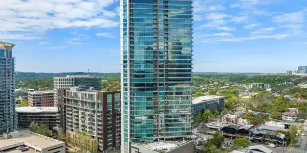 501 West Ave