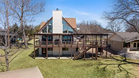 406 Flamingo CIR