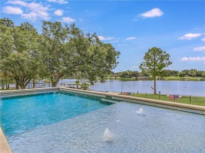 1830 Bluebonnet LN