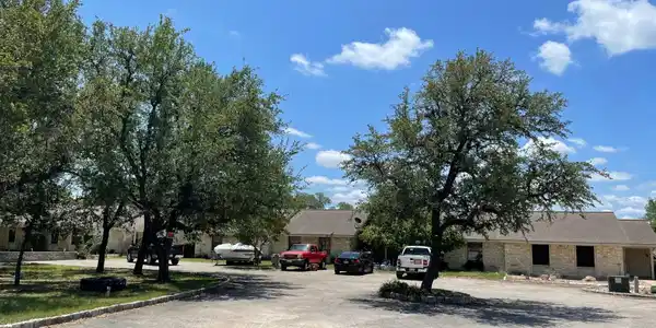 21107 Highland Lake DR