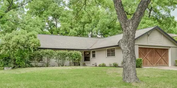 352 San Saba ST
