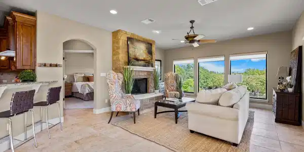 109 Oak Glen CV