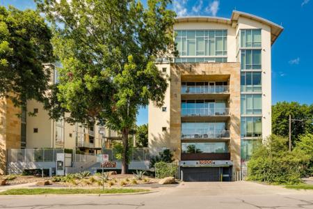 1600 Barton Springs RD