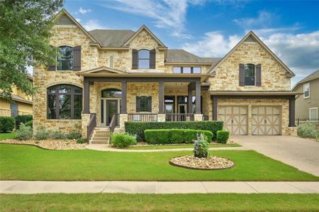 909 Lakewood Hills TER