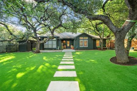 4505 Aqua Verde DR