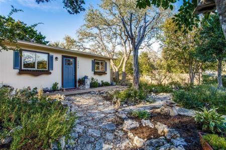 3200 Rainbow Hollow DR