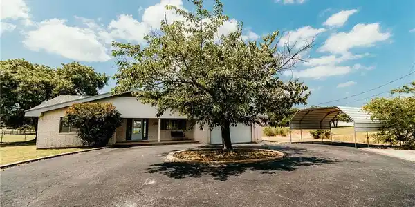 211 Striper Haven LN