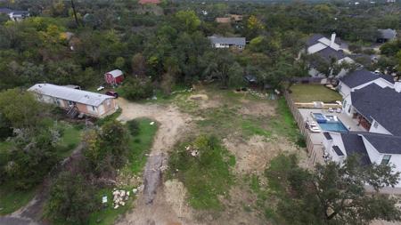 1008 Presa Arriba RD