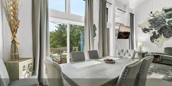 553 DEMARETT DR