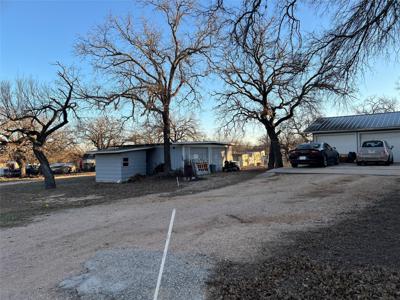112 E Stonecastle DR