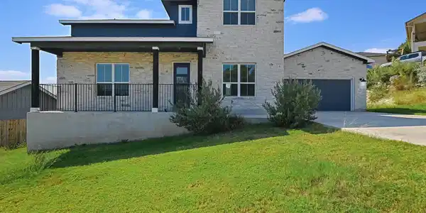 3203 Burnside CIR
