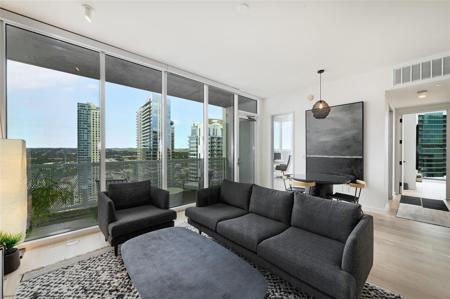 301 West Ave