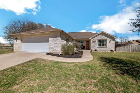 114 Lakewood DR