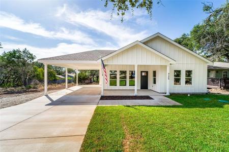 725 Circleview DR