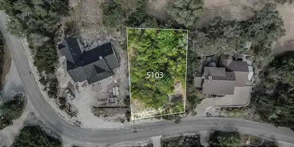 5103 Country Club DR