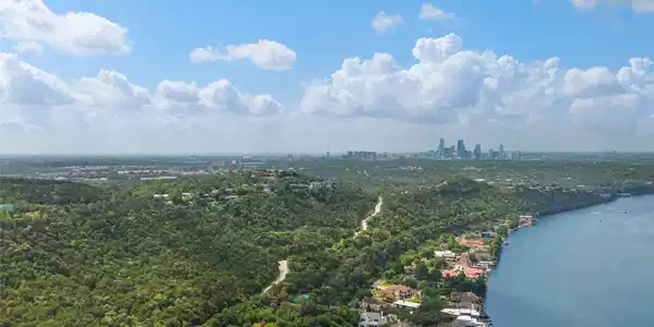 4323 Mt Bonnell RD
