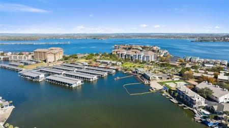 101 Cove W