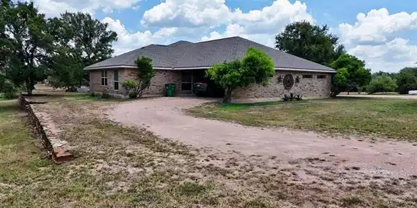 382 Fraizer ST