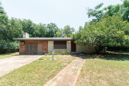 2707 Mecca RD