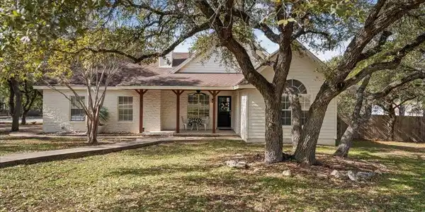 22000 Moffat DR
