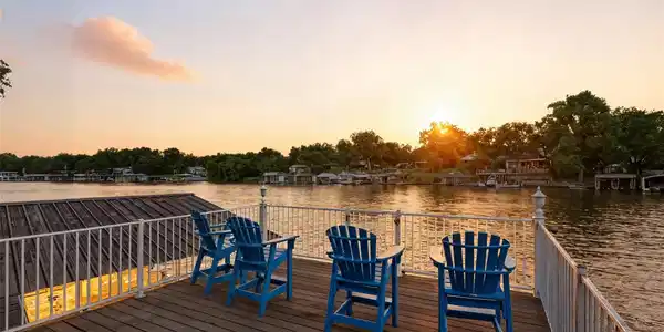 2546 Williams Lakeshore